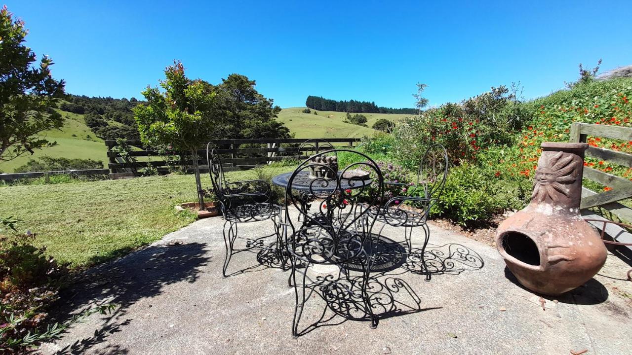 Wharfe Cottage Уелсфорд Екстериор снимка