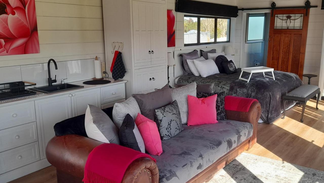 Wharfe Cottage Уелсфорд Екстериор снимка