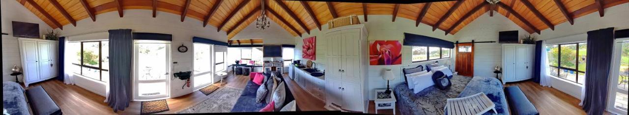 Wharfe Cottage Уелсфорд Екстериор снимка